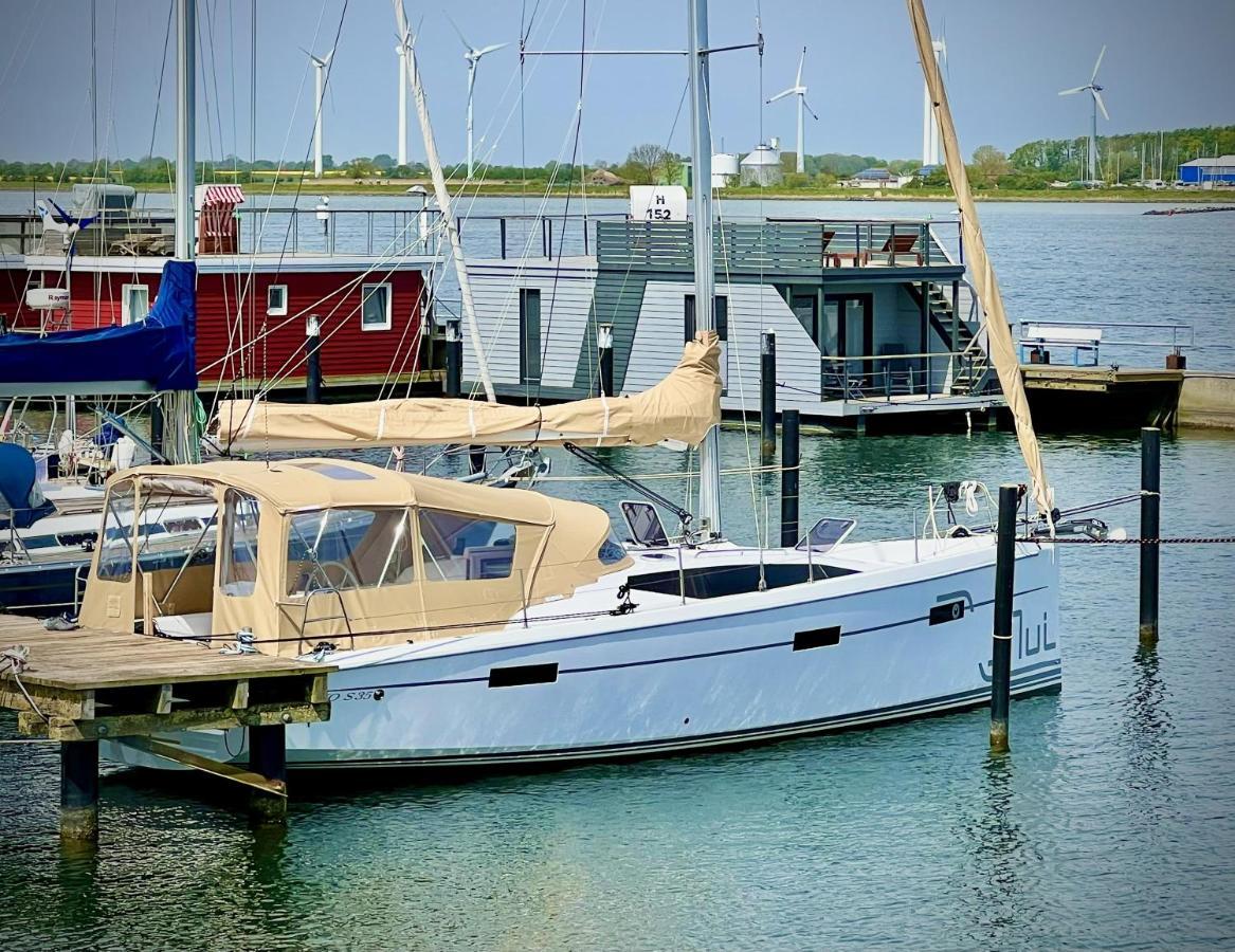 Hausboot Segelyacht Nui Burgtiefe auf Fehmarn Exterior foto